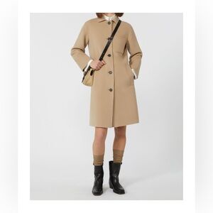 MaxMara Weekend “Zenone” Tan Coat, Size 6